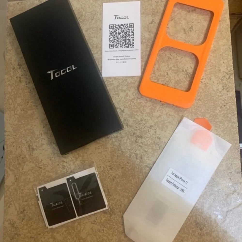 New! “TOCOL” iPhone privacy screen protector for Apple Phone 11.